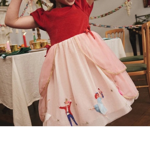 Mini Boden nutcracker dress 4T / 5T - Picture 11 of 13